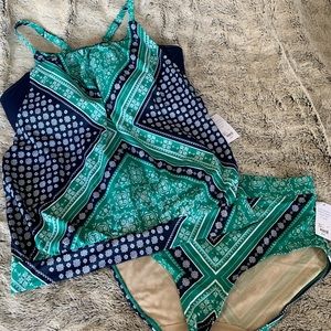 Women’s Plus Size Blouson Swim Tankini Top